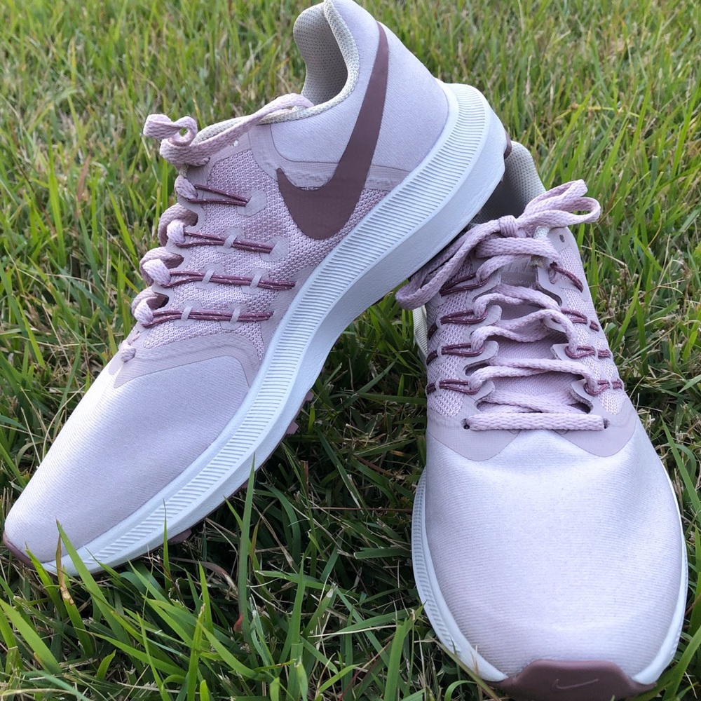 Size 7 purple Nike running shoes